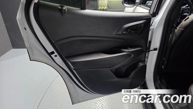 Chevrolet Trax Crossover 1.2 RS 2025 — фото 25