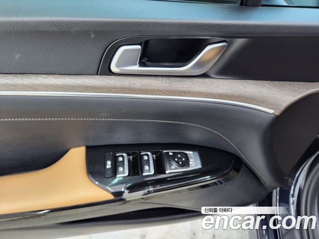 Kia K5 (III) 2.0 Noblesse 2021 — фото 22