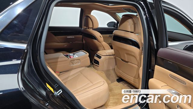 Genesis G90 (RS4) Gasoline 3.5 Turbo 2WD 2023 — фото 15