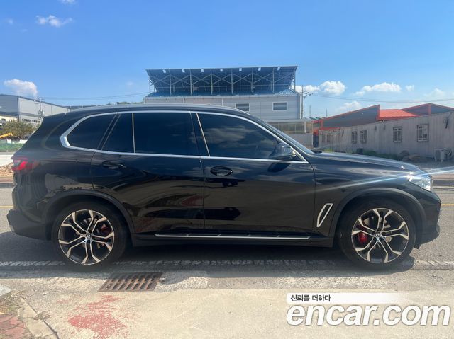 BMW X5 (G05) xDrive 30d xLine 2022 — фото 3