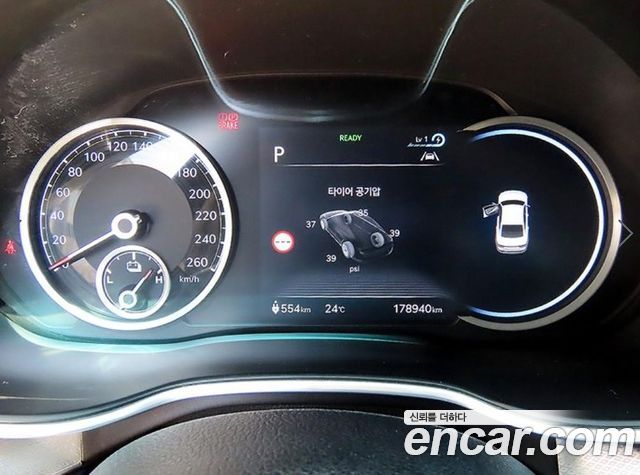 Genesis Electrified G80 (RG3) e-AWD 2022 — фото 9
