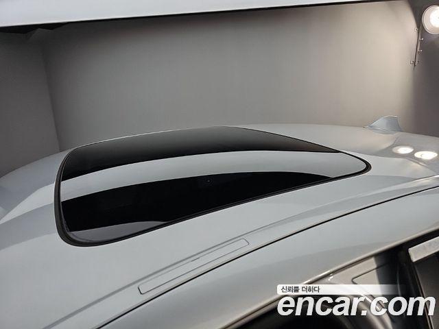 BMW 5 Series (F10) 528i 2013 — фото 17