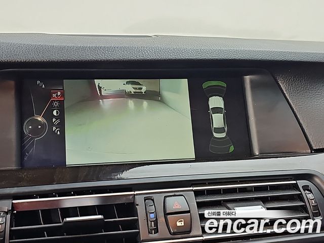 BMW 5 Series (F10) 528i 2013 — фото 19