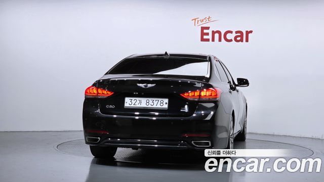 Genesis G80 3.3 GDI AWD Premium Luxury 2018 — фото 4