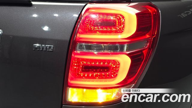 Chevrolet Captiva 4WD LTZ 2013 — фото 23