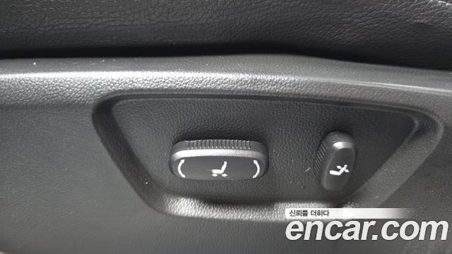 Chevrolet Captiva 4WD LTZ 2013 — фото 31