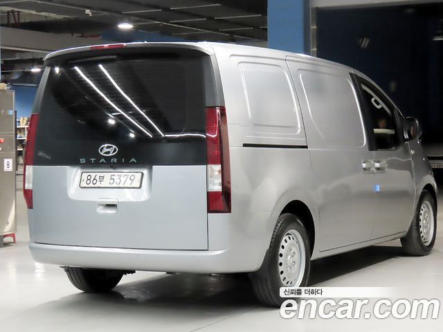 Hyundai Staria Cargo 3-Seater Smart 2022 — фото 4