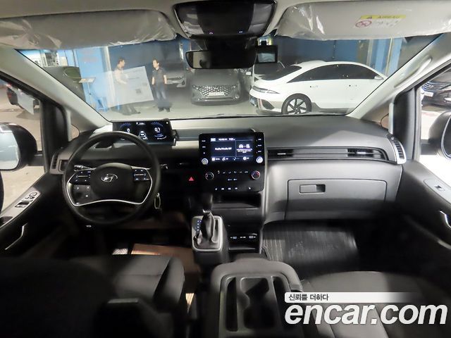 Hyundai Staria Cargo 3-Seater Smart 2022 — фото 5