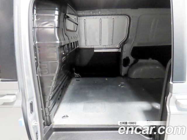 Hyundai Staria Cargo 3-Seater Smart 2022 — фото 7