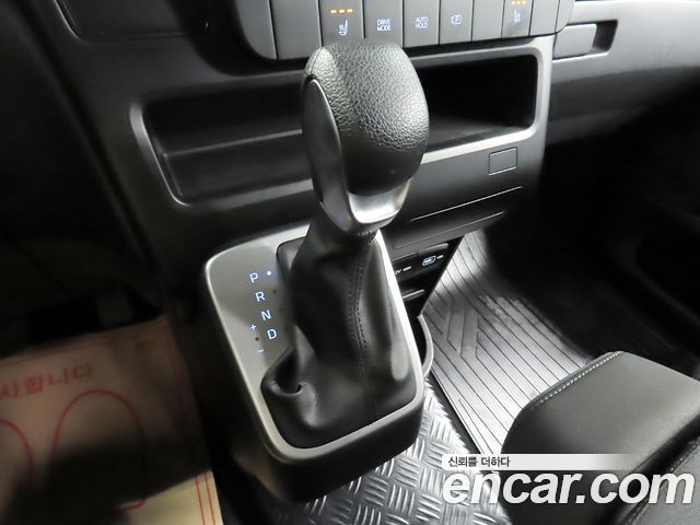 Hyundai Staria Cargo 3-Seater Smart 2022 — фото 16