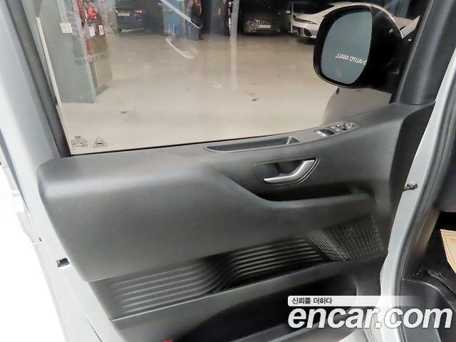 Hyundai Staria Cargo 3-Seater Smart 2022 — фото 17