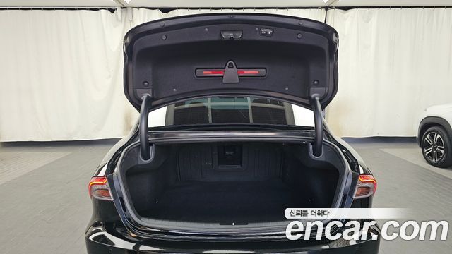Hyundai Grandeur (IG) 2.5 Premium 2023 — фото 20