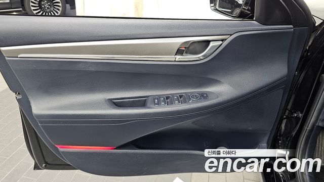Hyundai Grandeur (IG) 2.5 Premium 2023 — фото 24