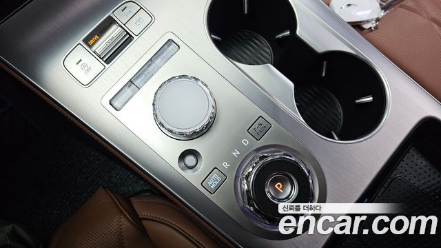 Genesis GV70 2.5T Gasoline AWD 2026 — фото 9