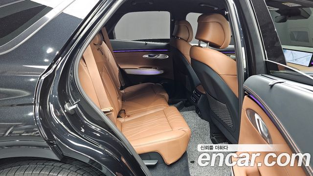 Genesis GV70 2.5T Gasoline AWD 2026 — фото 11