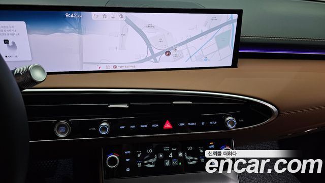 Genesis GV70 2.5T Gasoline AWD 2026 — фото 13