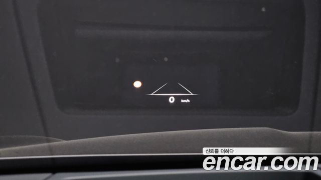 Genesis GV70 2.5T Gasoline AWD 2026 — фото 15