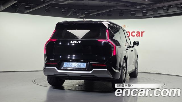 Kia EV9 Long Range 4WD Earth 2024 — фото 4