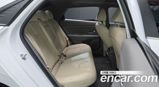 Hyundai Avante Hybrid (CN7) Inspiration 2023 — фото 11