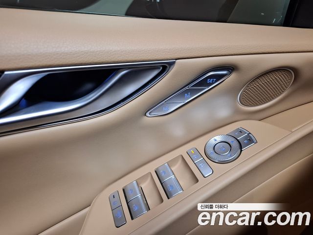 Genesis G80 (RG3) Gasoline 2.5 Turbo 2WD 2026 — фото 19