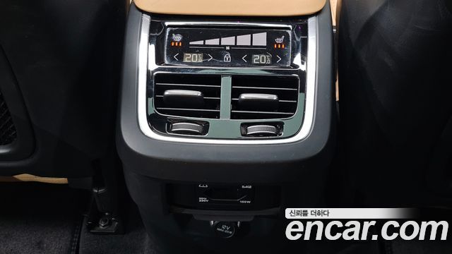 Volvo XC90 (II) D5 Inscription 2019 — фото 30