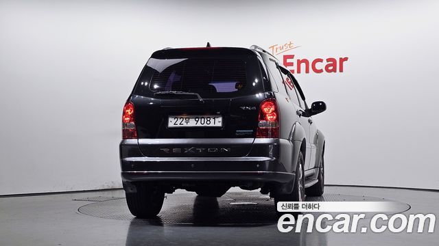 KG Mobility (SsangYong) Super Rexton 2WD RX4 High Deluxe 2012 — фото 4