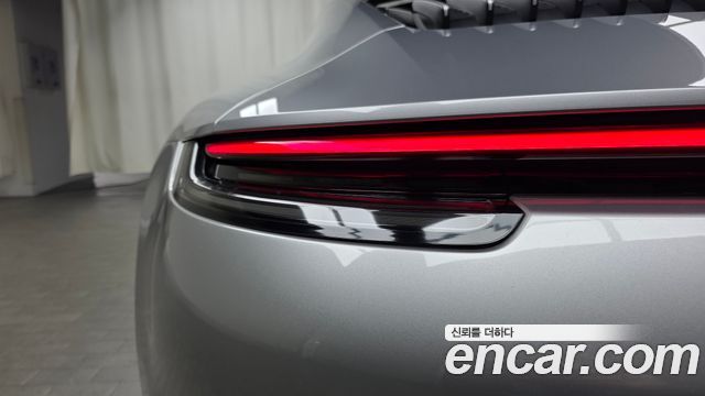 Porsche 911 (992) Carrera 4S 2021 — фото 29