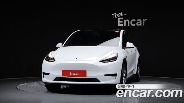 Tesla Model Y RWD 2023 — фото 3