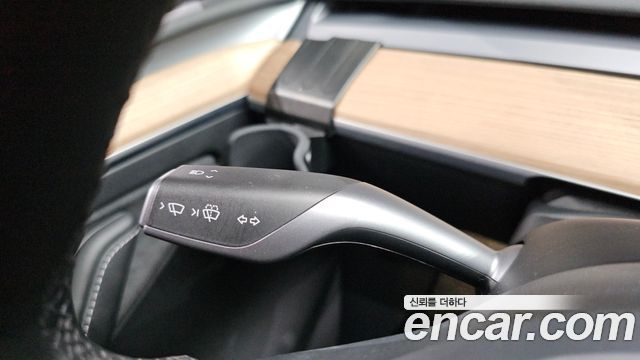 Tesla Model Y RWD 2023 — фото 29