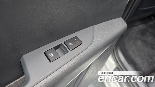 Kia Niro EV Earth 2024 — фото 18