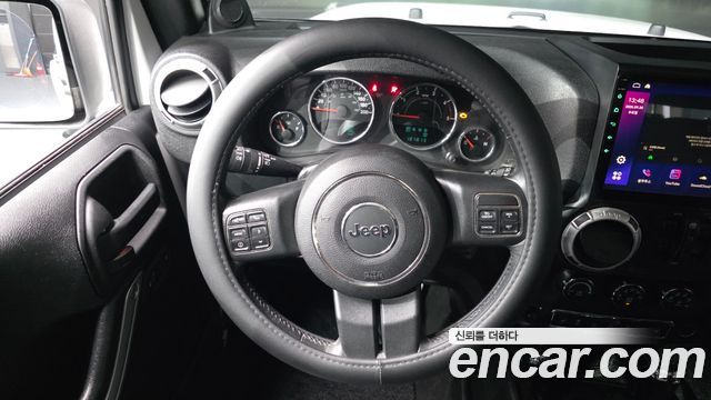 Jeep Wrangler (JK) 2.8 Diesel Sahara 4Door 2012 — фото 13