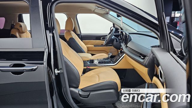 Kia Carnival (IV) Diesel 9-Seater Prestige 2023 — фото 11