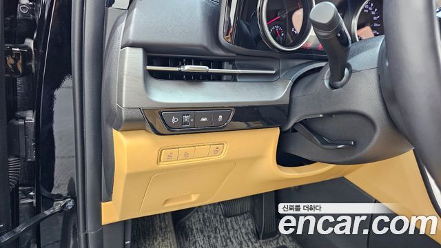 Kia Carnival (IV) Diesel 9-Seater Prestige 2023 — фото 16