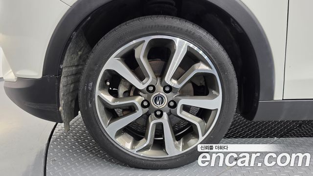 KG Mobility (SsangYong) Tivoli LX 2WD 2016 — фото 5
