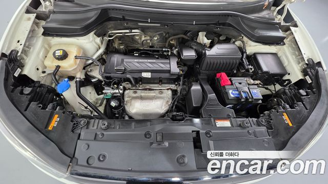 KG Mobility (SsangYong) Tivoli LX 2WD 2016 — фото 6