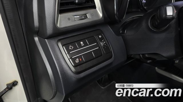 KG Mobility (SsangYong) Tivoli LX 2WD 2016 — фото 16