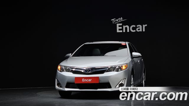 Toyota Camry Hybrid XLE 2012 — фото 3