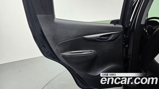 Chevrolet Spark Premier 2021 — фото 25