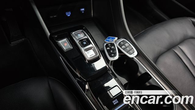 Hyundai Sonata (DN8) 2.0 LPG(rental car) Premium 2023 — фото 9