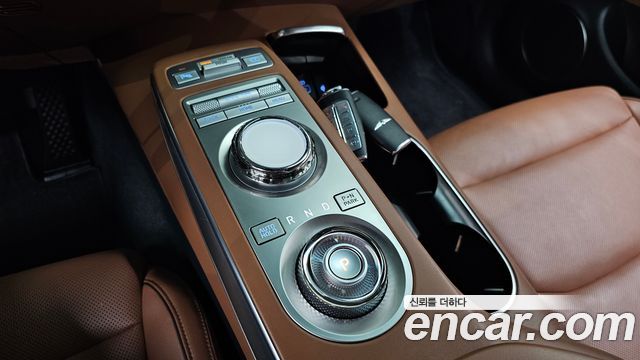 Genesis GV70 2.5T Gasoline AWD 2023 — фото 9
