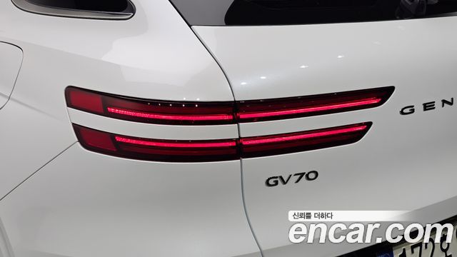 Genesis GV70 2.5T Gasoline AWD 2023 — фото 27