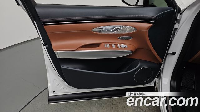 Genesis GV70 2.5T Gasoline AWD 2023 — фото 28