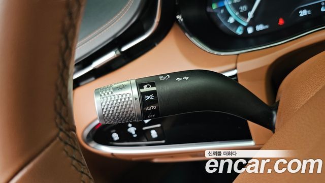 Genesis GV70 2.5T Gasoline AWD 2023 — фото 31