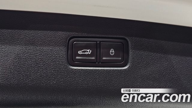 Genesis GV70 2.5T Gasoline AWD 2023 — фото 36