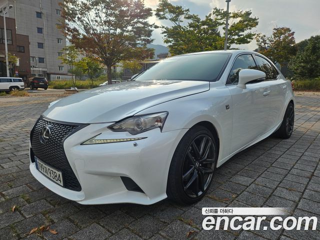 Lexus IS250 F-Sport XE30 2014 — фото 2