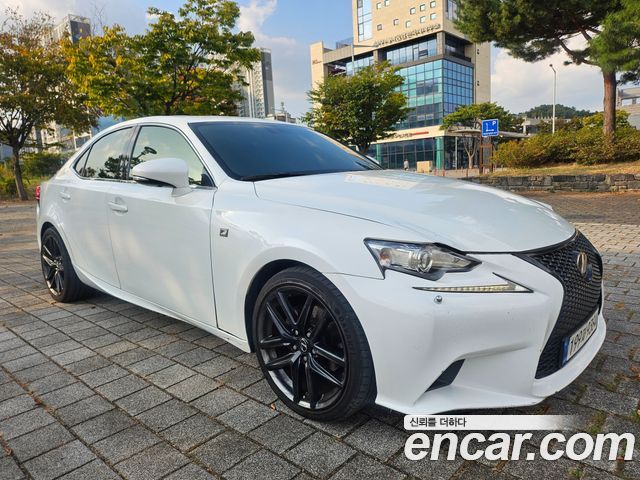 Lexus IS250 F-Sport XE30 2014 — фото 3