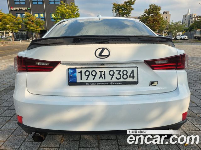 Lexus IS250 F-Sport XE30 2014 — фото 6