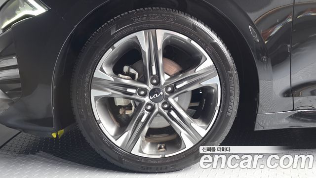 Kia K5 (III) 1.6 Turbo Prestige 2022 — фото 5
