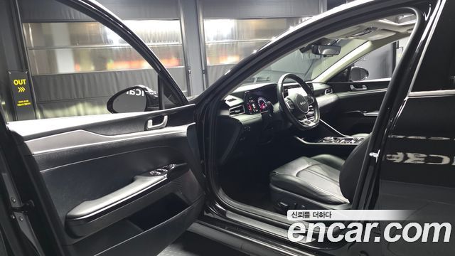 Kia K5 (III) 1.6 Turbo Prestige 2022 — фото 10