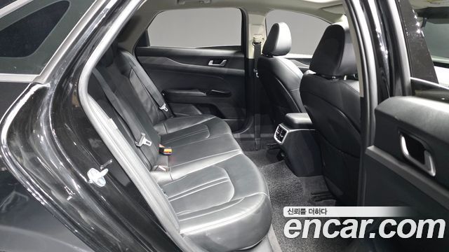 Kia K5 (III) 1.6 Turbo Prestige 2022 — фото 16